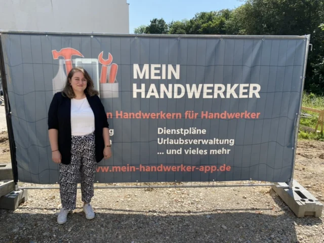Herzlich Willkommen, Minea! Nicht nur unsere App, auch unser Team entwickelt sich stetig weiter und deshalb freuen wir uns, ein neues Gesicht in unserem Support begrüßen zu dürfen. Ab heute steht Ihnen auch Minea Kaufmann mit Rat und Tat zur Seite, für alle Fragen rund um unsere App.
#handwerk #handwerkdigital #app #SHK #handwerksmeister #digitalisierung #update
